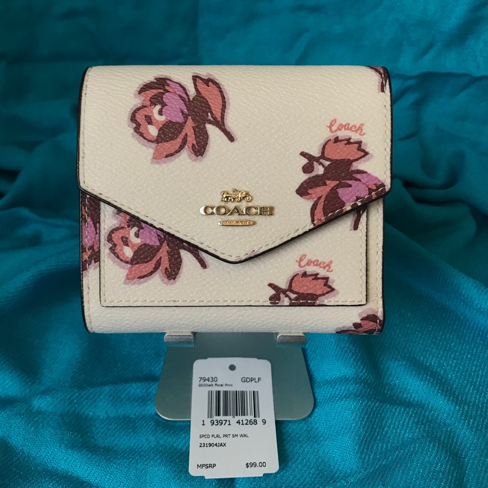 COACH Small Wallet With Floral Print Chalk Floral